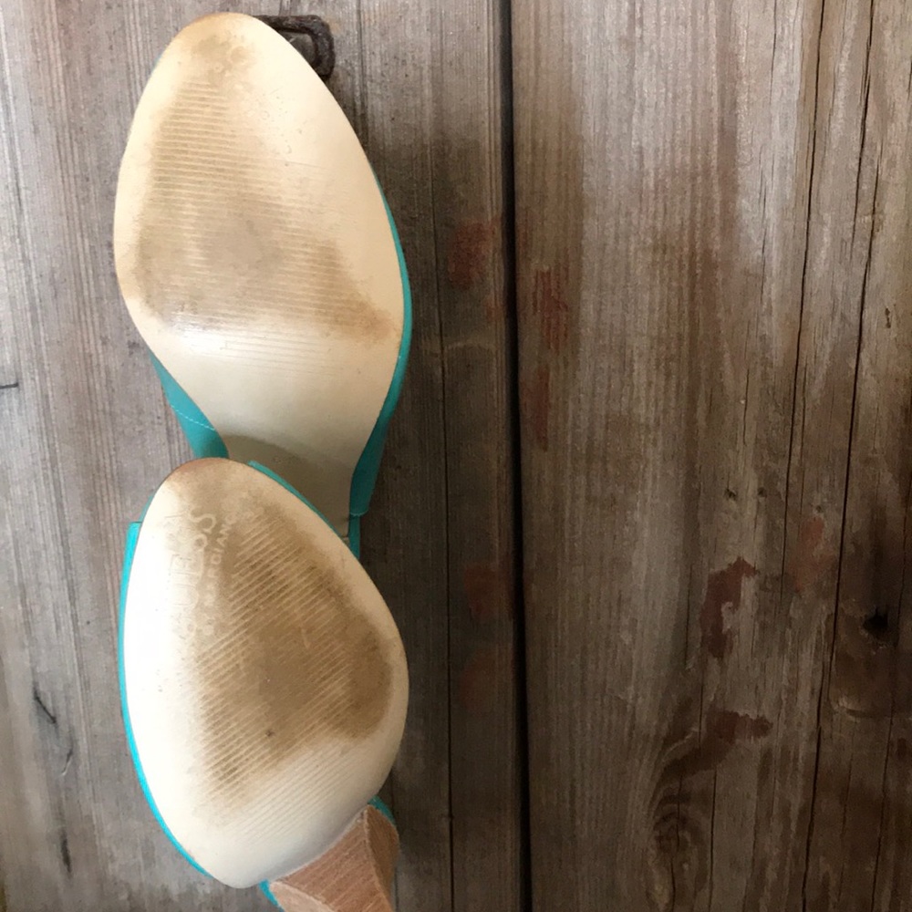 Turquoise Open Toe Heels - Picture 6 of 8